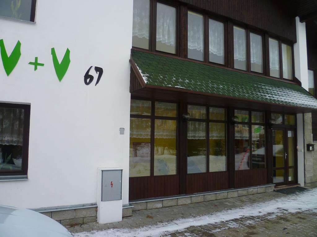 V+V Pension Harrachov Extérieur photo